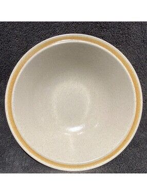 Vintage Hand Painted Stoneware Hearthside Garden Festival 6.75”D Bowl